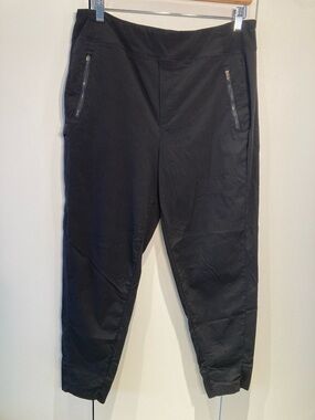 Athleta Trekkie Black Cargo Jogger Pants with Zip Pockets black 14